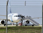 إحدى المختطفات من قبرص: الإجراءات الأمنية فى مطار برج العرب كانت مشددة