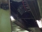 صحافة المواطن.. قارئ يشارك بصور لسقوط جزء من سقف أحد قطارات المحلة
