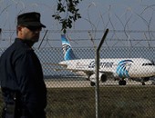 قبرص: خاطف طائرة مصر للطيران لم يتقدم بأى طلبات حتى الآن