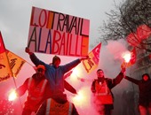 فرنسا تشهد غدا احتجاجات اجتماعية وإضرابات فى مختلف وسائل النقل
