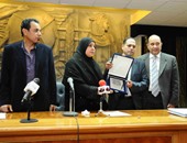 نقابة الصحفيين تبدأ توزيع جوائز "نوال عمر" بتكريم الشهيد محمد أيمن