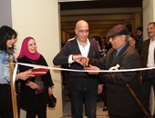 بالصور.. افتتاح معرض "هى والبحر أنشودة لونية" بدار الأوبرا