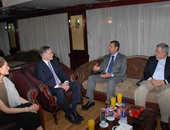 محافظ أسيوط يلتقى السفير الأمريكى خلال زيارته مشروعات وكالة التنمية الدولية
