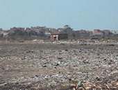 أهالى قرية السيالة بدمياط يتضررون من مقلب عمومى لتجميع القمامة
