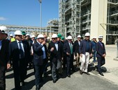 وزير البترول يتفقد مشروعات البتروكيماويات بالإسكندرية