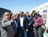 محافظ الإسماعيلية ونواب البرلمان يتفقدون مشروع قرية الأمل شرق قناة السويس 