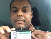 سائق مصرى فى لندن يطالب أصحاب التاكسى الأبيض بتحسين الخدمة بدل الإضراب