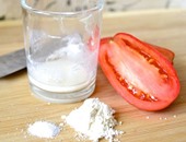 قناع الطماطم .. أسرع طريقة طبيعية لتبيض الوجه وتنظيفه