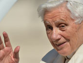 حضور بابا الفاتيكان السابق بنديكت السادس عشر مراسم التقديس