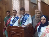 اتحاد طلاب مدارس مصر يبدأ مؤتمره الثانى بتلاوة القرآن