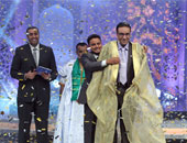 بالصور... تتويج الشاعر المصرى علاء جانب بلقب "أمير الشعراء"