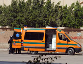 سيارة إسعاف تنقل طالبة بالأزهر بعد تعرضها للإغماء لمرضها بالسكر
