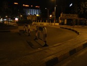 "مرور القاهرة":إزالة الحواجز المرورية بالمقطم بعد الإنتهاء من تثبيت الصخور