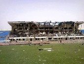 بالفيديو والصور.. "عاصفة الحزم" تدمر مخازن سلاح بملعب يمنى