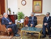 بالصور.. محلب ووزير تعليم المغرب يعلنان الاتفاق على مبادرة تعاون مصرى مغربى