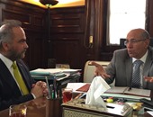 وزير الزراعة يطالب الاتحاد العربى للأسمدة بتوريد مليون طن سماد لمصر