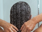 5 أخطاء نرتكبها عند الاستحمام.. أهمها البقاء مدة طويلة تحت الماء