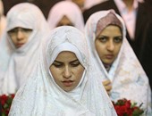 إيران توقف مجلة تروج لظاهرة "الزواج الأبيض"