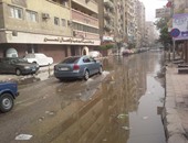 صحافة المواطن..انفجار ماسورة مياه فى التبين تعيق حركة سير السيارات بالكورنيش