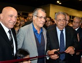 عمرو موسى وعصام شرف ويحيى الفخرانى وليلى علوى يفتتحون معرض فن تشكيلى لـ حسين نوح