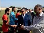 محافظ كفر الشيخ وومدير الأمن يشهدان مباراة فريق المحافظة مع "أبوقير"