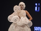 بالصور ..عرض أزياء غريب لمصممة الأزياء الباكستنية "Sonya Battla"