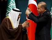 الرئيس التركى يمنح الملك سلمان وسام الجمهورية التركية