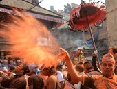 الحياة بقى لونها أورانج .. هكذا تكون احتفالات رأس السنة فى نيبال 