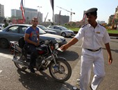 القبض على 10 متهمين هاربين وتحرير 1377 مخالفة مرورية فى المنوفية وأسوان
