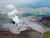 ثوران بركان جبل أوسو على نطاق صغير بجنوب اليابان بعد الزلزال