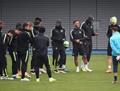 عودة كومباني وسترلينج لتشكيلة مانشستر سيتى أمام نيوكاسل