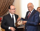 بالفيديو.. الرئيس الفرنسى يغادر مجلس النواب بعد لقاء على عبد العال