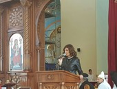 بالصور.. وزيرة الهجرة تلتقى المصريين بالخارج فى كنيسة العذراء بكندا