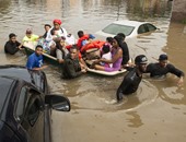 بالصور.. وفاة خمسة أشخاص جراء فيضانات فى تكساس