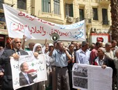 أصحاب المعاشات يتظاهرون بميدان طلعت حرب للمطالبة بإقرار الحد الأدنى الأجور