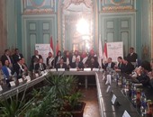 "معا لمحاربة الإرهاب".. جلسات توعوية لبيت العائلة المصرية بجامعة عين شمس