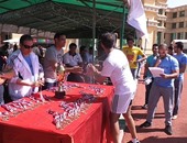 بالصور.. هشام حنفى وبيبو يسلمان كأس اليوم الرياضى لطلاب "msa"