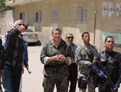 بالصور.. جولة مفاجئة لمدير أمن شمال سيناء لتفقد الخدمات بالكمائن الحدودية