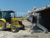 بالصور.. الدولة تسترد حق الشعب.. استعادة 2559 فدانا فى المرحلة الأولى من إزالة التعديات على الأراضى المغتصبة.. هيئة التعمير تسترد أراضى بمليار جنيه.. ومحلب: لدينا حصر كامل للتعديات بأغلب المناطق