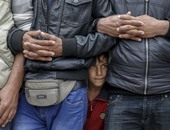 وصول مئات المهاجرين إلى جزيرتين يونانيتين لإعادتهم إلى تركيا