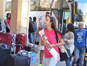 بالصور.. ملكات جمال العالم يغادرن الأقصر إلى الإسكندرية