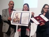 فدوى البرغوثى: الحائز على "نوبل للسلام" يهدى جائزته لزوجى الأسير 