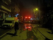 بالفيديو والصور.. رجال الإطفاء يواصلون عمليات إخماد حريق استوديو "ليلة"