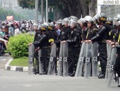 اعتقال متظاهرين من فيتنام احتجوا على موقف بكين من حكم بحر الصين الجنوبى