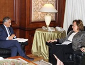 وزيرة التعاون تناقش مع السفير الإيطالى مشروعات برنامج مبادلة الديون