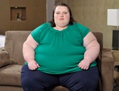 مراهقة بريطانية وزنها 380 كيلو يرفعها الونش فى 7 ساعات لتذهب للمستشفى