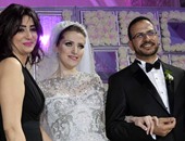 وفاء عامر ونهال عنبر وصباحى فى زفاف دينا جبر وممدوح عبد السلام