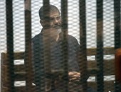محام يرسل إنذارا لـ"السجون" مرفق به 6 بدل حمراء لـ"مرسى" وقيادات الإخوان