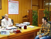 محافظ الإسماعيلية يستقبل حسنى عبد ربه فى مكتبه ويؤكد دعمه للدراويش