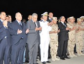 محلب ووزير الدفاع ورئيس الأركان يتقدمون الجنازة العسكرية لشهداء القضاء